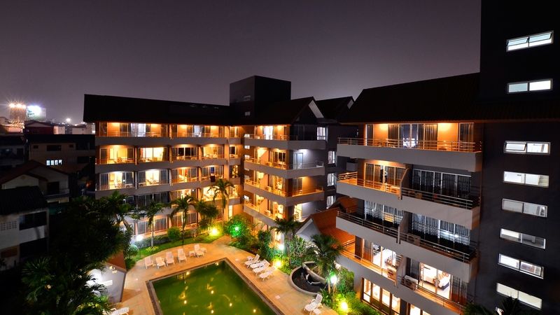 The Holiday Resort Pattaya Exterior photo
